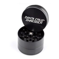 3 piece black grinder